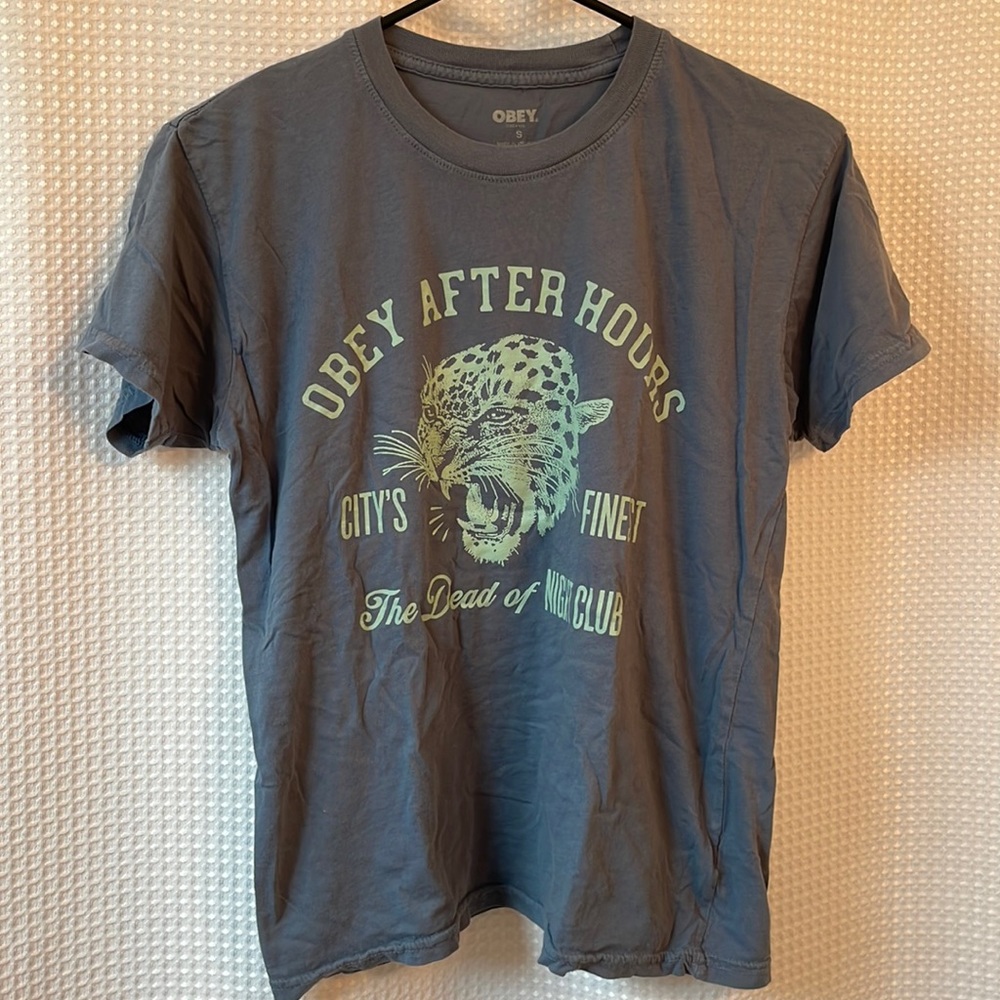 Womens OBEY logo tee